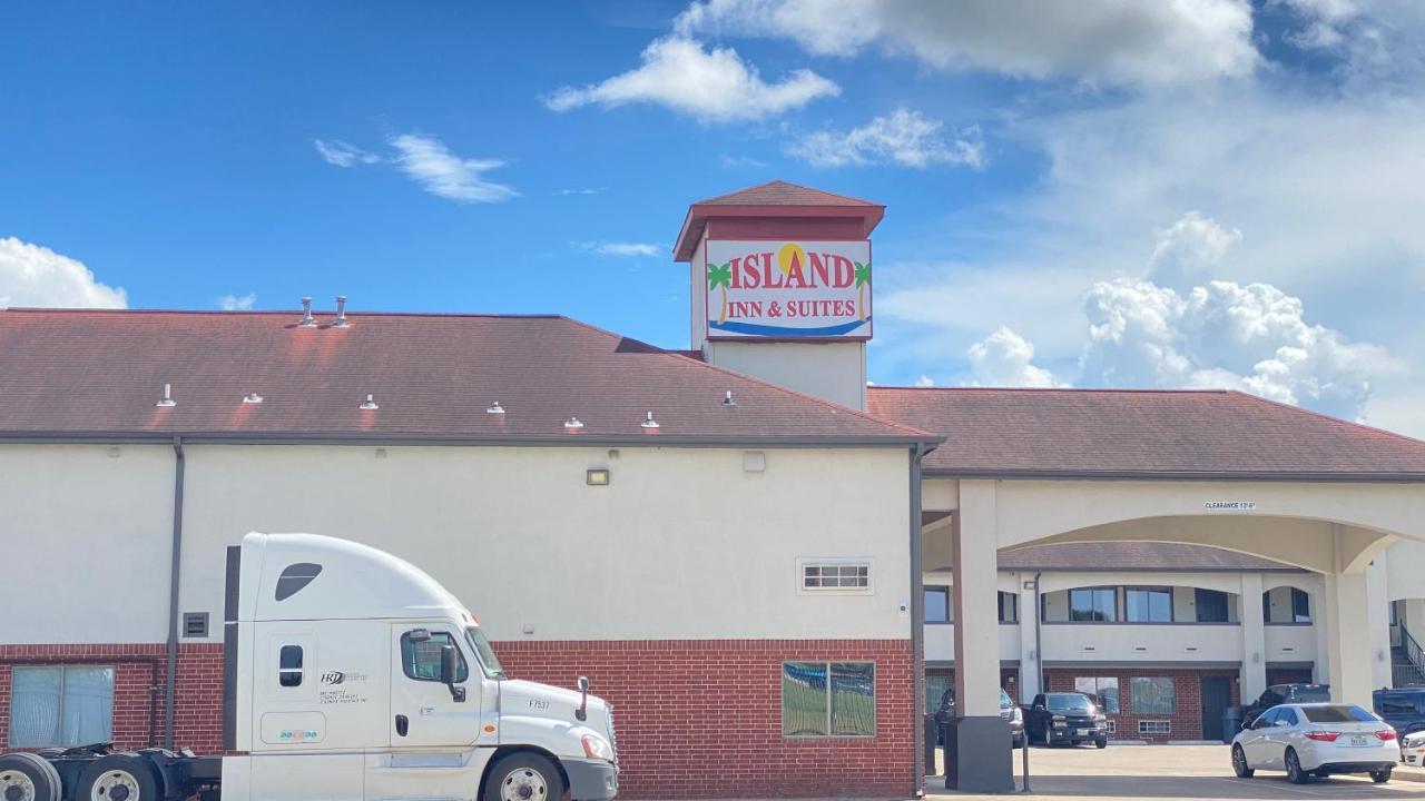Island Suites Bay City Exterior foto